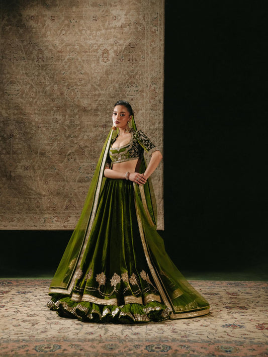 Mihha Velvet'26 | Olive Green