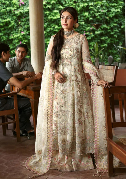 Kanwal Malik | Maahi Festive | Formals | Chanda